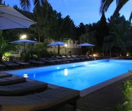 Hotel Eden Park Serriera (Corsica)