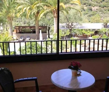 Hotel Eden Park Serriera (Corsica)
